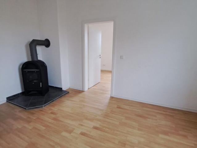 Helle 3 Zimmer Wohnung in Zeitz mit Balkon und moderner Ausstattung