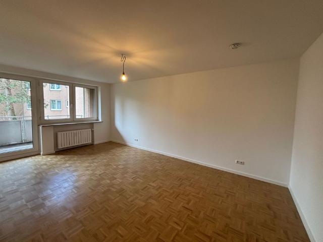 Helle 3 Zimmer Wohnung in zentraler Lage von Neuperlach *Erstbezug nach Sanierung