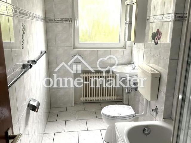 3 Zimmer Wohnung 95m² mit Balkon