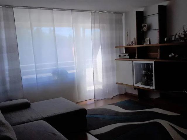 Helle 3 Zimmer Wohnung 90 m² mit Südbalkon, neuerem Bad & Stellplatz in Würzburg Lengfeld