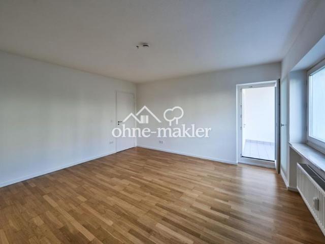 Helle 3 Zimmer am Waldstreifen — Balkon, TG Stellplatz