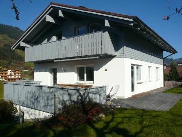 Helle 3 Zimmer Dachgeschosswohnung mit Balkon in ruhiger Sonnenlage von Westendorf