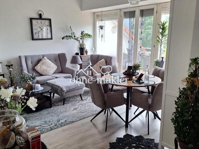 Helle 3 Zimmer Dachgeschosswohnung mit Balkon und Parkplatz in Ludwigsfelde Genshagen