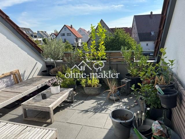 Helle 3 Zimmer Dachgeschosswohnung mit Dachterrasse im Ortskern von Altdorf