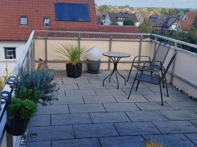 Helle 3 Zimmer Dachgeschosswohnung mit großer Südterrasse in Werther Westfalen