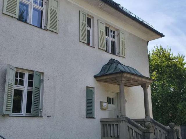 Helle 3 Zimmer Dachgeschosswohnung in Lindau Hoyren