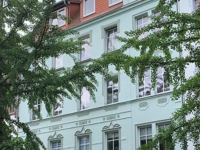 Helle 3 Zimmer Dachgeschosswohnung in ruhiger Innenstadtlage zu vermieten!