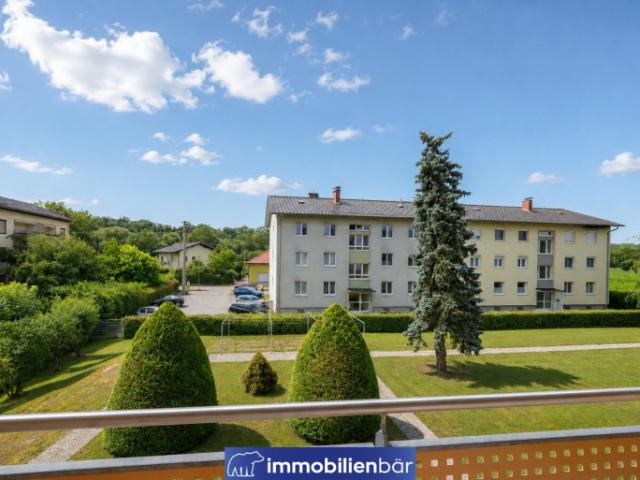 Helle 3 Zimmer Eigentumswohnung in ruhiger Lage von Wallern
