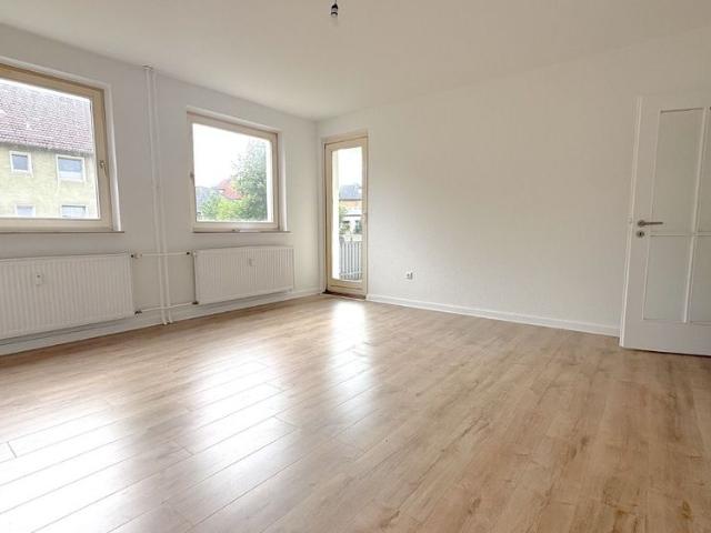Helle 3 Zimmer Erdgeschoss Wohnung