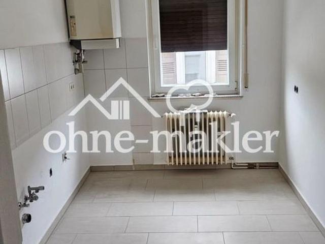 Helle 3 Zimmer Erdgeschosswohnung zu vermieten