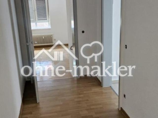 Helle 3 Zimmer Erdgeschosswohnung zu vermieten