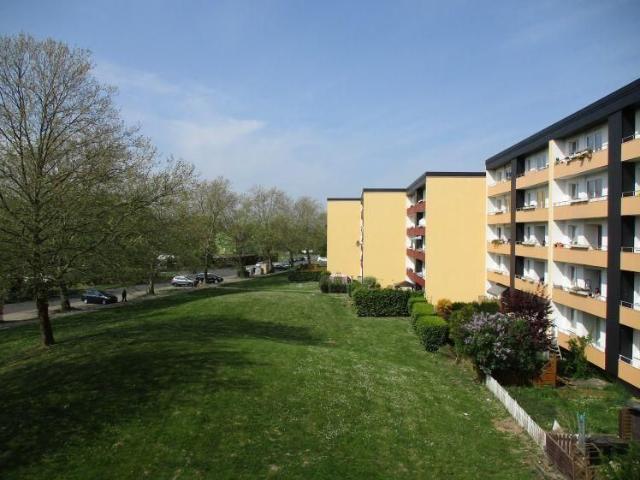 Helle 3 Zimmer Maisonette Wohnung mit Balkon