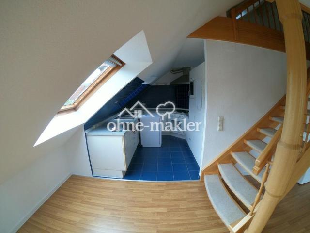 Helle 3 Zimmer Maisonette Wohnung mit EBK und Balkon in Winterbach