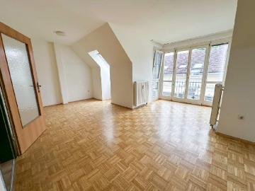 Helle 3 Zimmer Mietwohnung