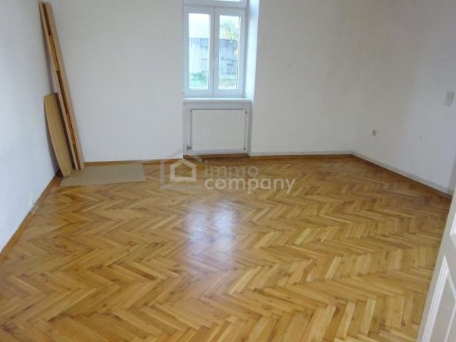 Helle 3 Zimmer Mietwohnung mit 86m² in Suttenbrunn/ Nähe Hollabrunn!