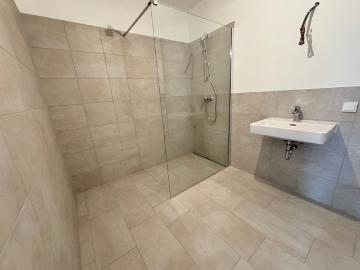 Helle 3 Zimmer Neubau Mietwohnung ca. 70 m² mit sonnigem Balkon und Tiefgarage in Lieboch