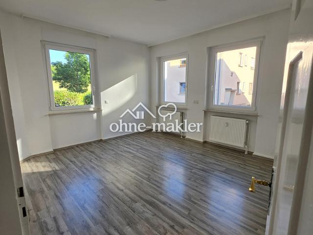 Helle 3 Zimmerwohnung in ruhiger Lage. *BODENGLEICHE DUSCHE