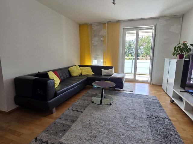 Helle 3 Zimmerwohnung in Toplage