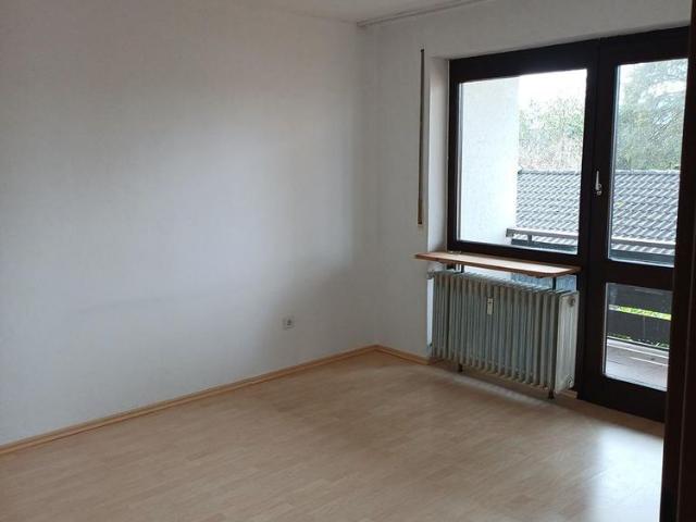 Helle 3 Zimmerwohnung mit Bergblick