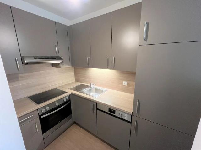Helle 3 Zimmerwohnung mit sonniger Terrasse