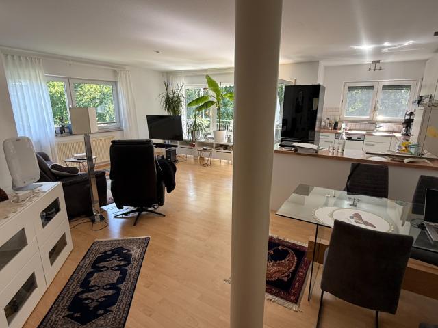 Helle 3 ZKB Wohnung mit Südbalkon in ruhiger Wohnlage