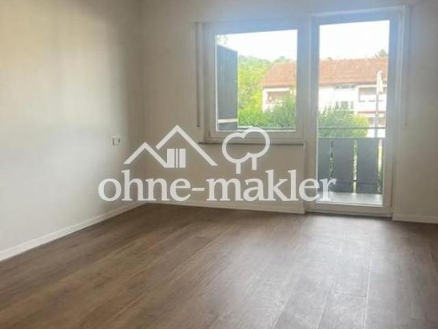 Helle 3 1/2 Zimmer Wohnung mit Balkon