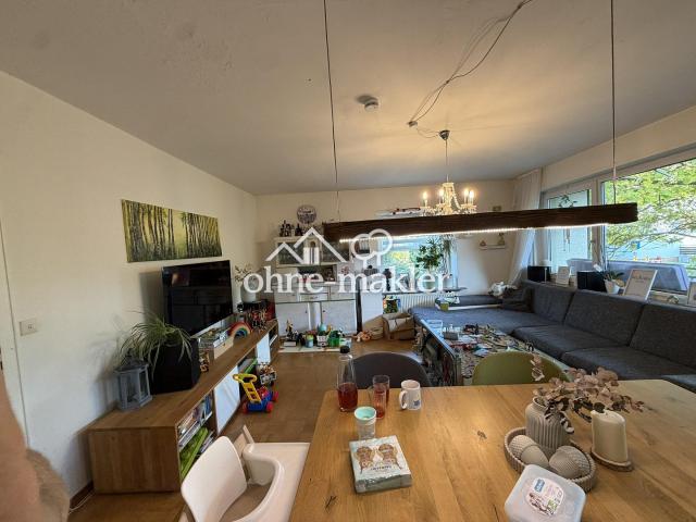 Helle 3 4 Zi. EG Wohnung mit großem Balkon und zusätzl. Zimmer im UG in Filderstadt Bernhausen