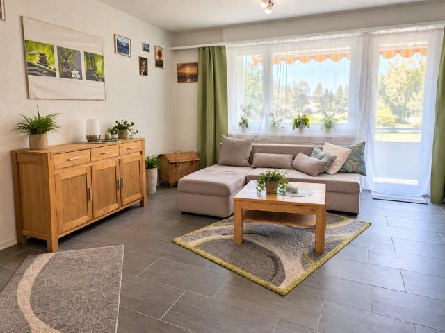 Helle 3.5Zi Wohnung mit Balkon