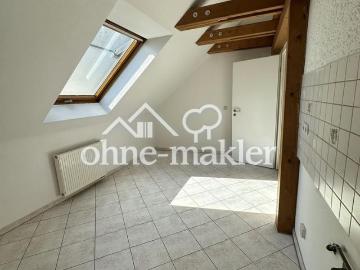 Helle 3,5 Zimmer Maisonette Wohnung