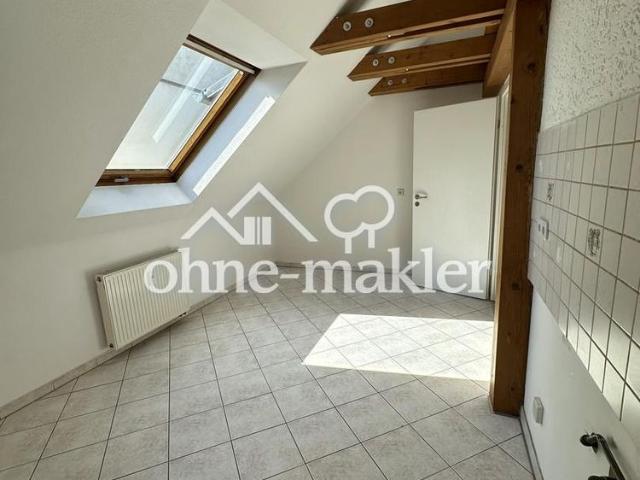Helle 3,5 Zimmer Maisonette Wohnung