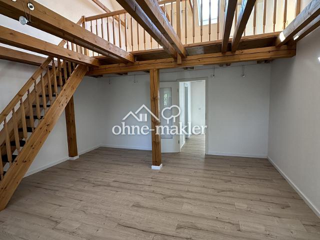 Helle 3,5 Zimmer Maisonette Wohnung