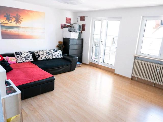 Helle 3,5 Zimmer Dachgeschosswohnung in Holzgerlingen