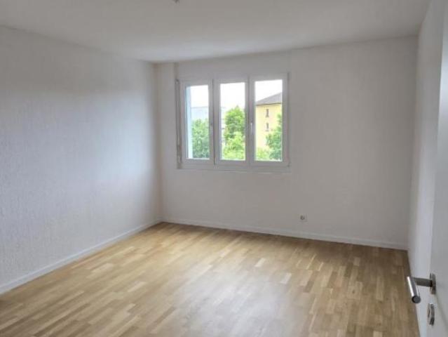 Helle 3.5 Zimmer Wohnung