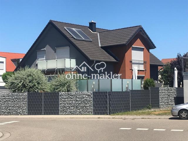 Helle 3,5 Zimmer Wohnung
