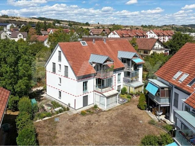 Helle 3.5 Zimmer Wohnung an ruhiger Lage direkt am Bach