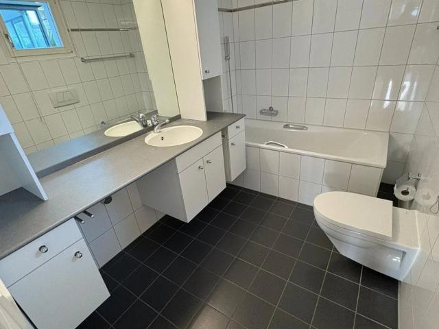 Helle 3.5 Zimmer Wohnung in Belp für Fr. 1965.00 inkl. Nebenkosten
