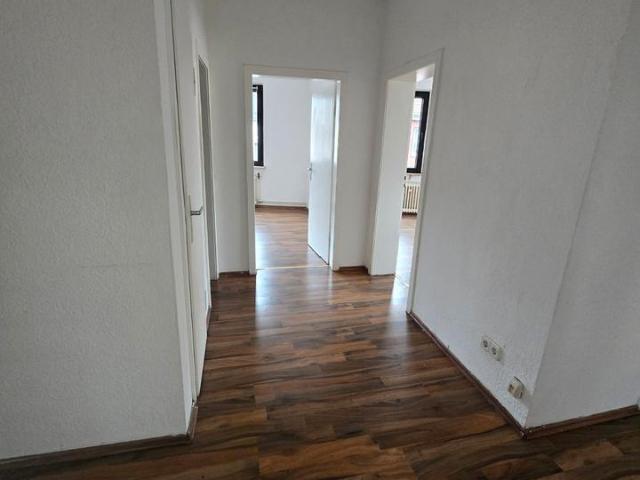 Helle 3,5 Zimmer Wohnung in Duisburg Ruhrort