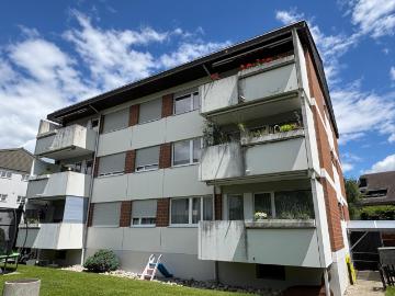 Helle 3.5 Zimmer Wohnung mit Balkon an beliebter Wohnlage zu vermieten