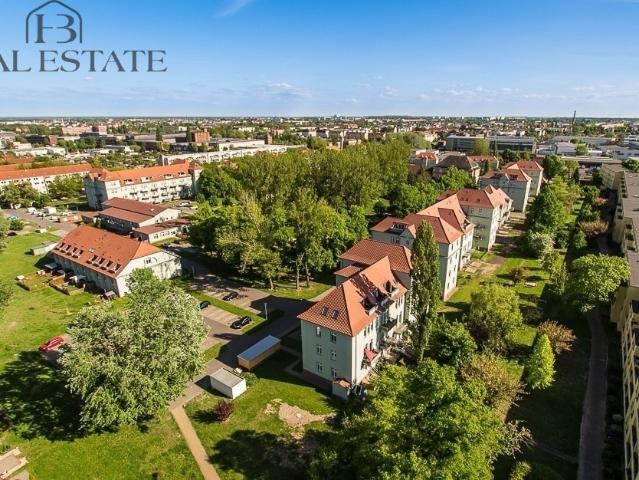 Helle 3,5 Zimmer Wohnung mit Balkon im begehrten Stadtfeld