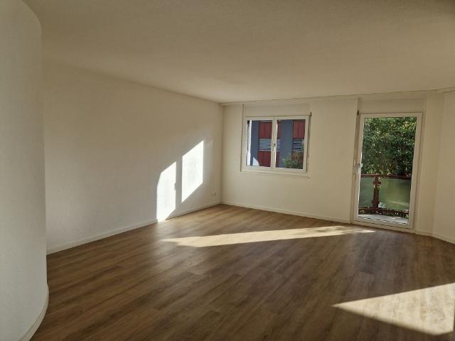 Helle 3.5 Zimmer Wohnung mit Balkon in Herzogenbuchsee