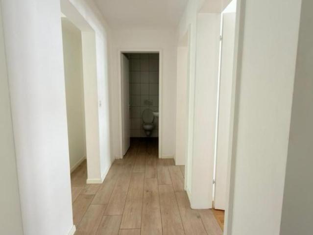 Helle 3.5 Zimmer Wohnung mit Balkon in Nidau