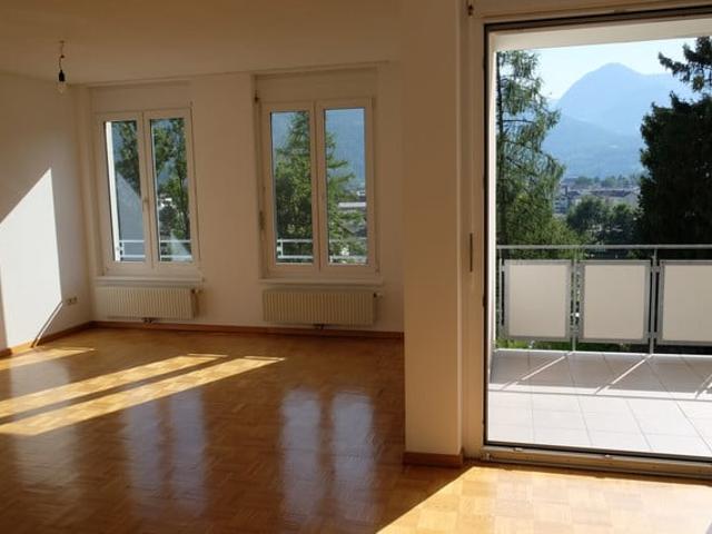 Helle 3,5‑Zimmer‑Wohnung mit Balkon in sonniger Lage