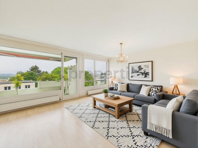 Helle 3.5 Zimmer Wohnung mit Balkon, Ittigen
