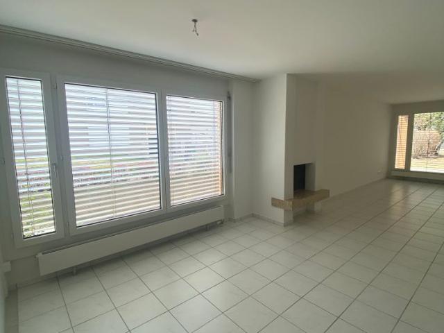 Helle 3.5 Zimmer Wohnung mit Terrasse in Olten
