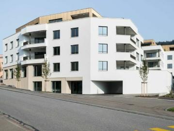 Helle 3.5 Zimmerwohnung an zentraler Lage zu vermieten