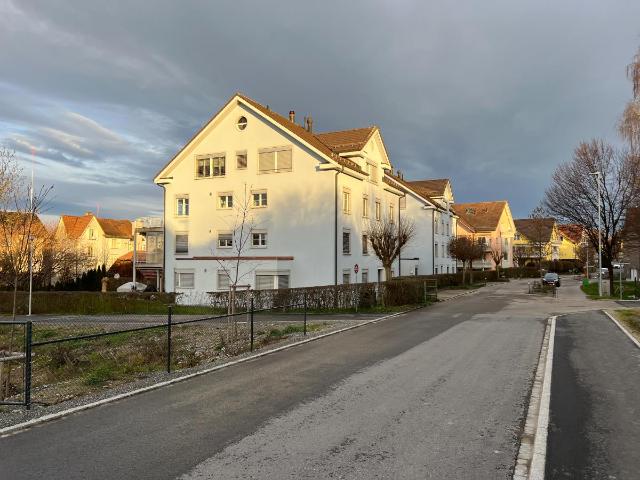Helle 3.5 Zimmerwohnung in gepflegter Liegenschaft