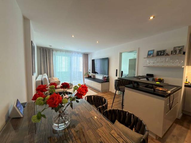 Helle, teilmöblierte 2 Zimmer Wohnung in der Wohnanlage Sonnenterrassen in Töging am Inn