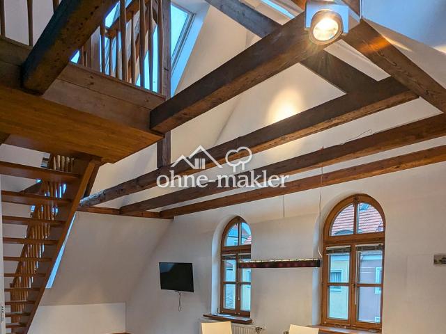 Helle, top moderne Altbau Galerie Wohnung!