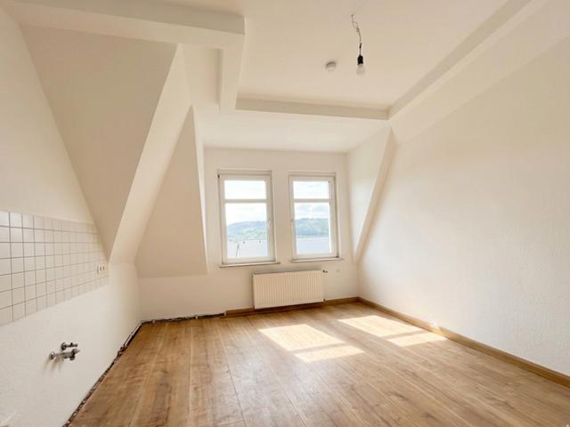Helle u0026 gemütliche Dachgeschosswohnung mit besonderem Wohncharme