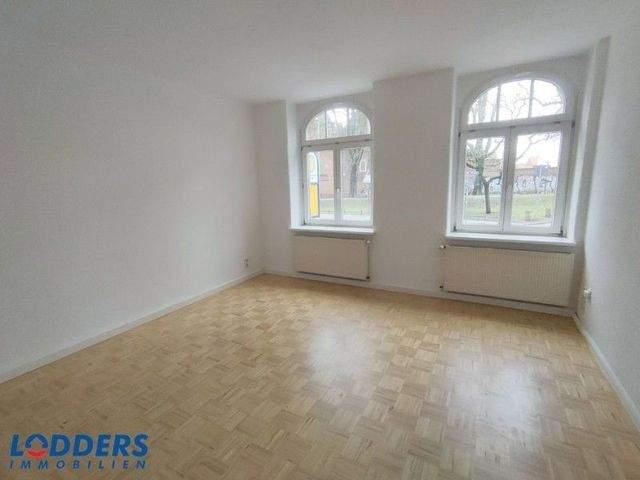 Helle u. freundliche Wohnung im Erdgeschoss